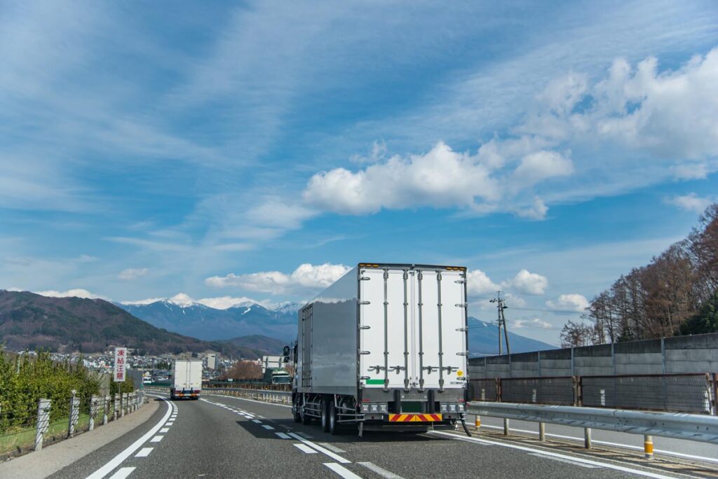 運送と物流は違う分野？それぞれを解説し違いについても紹介